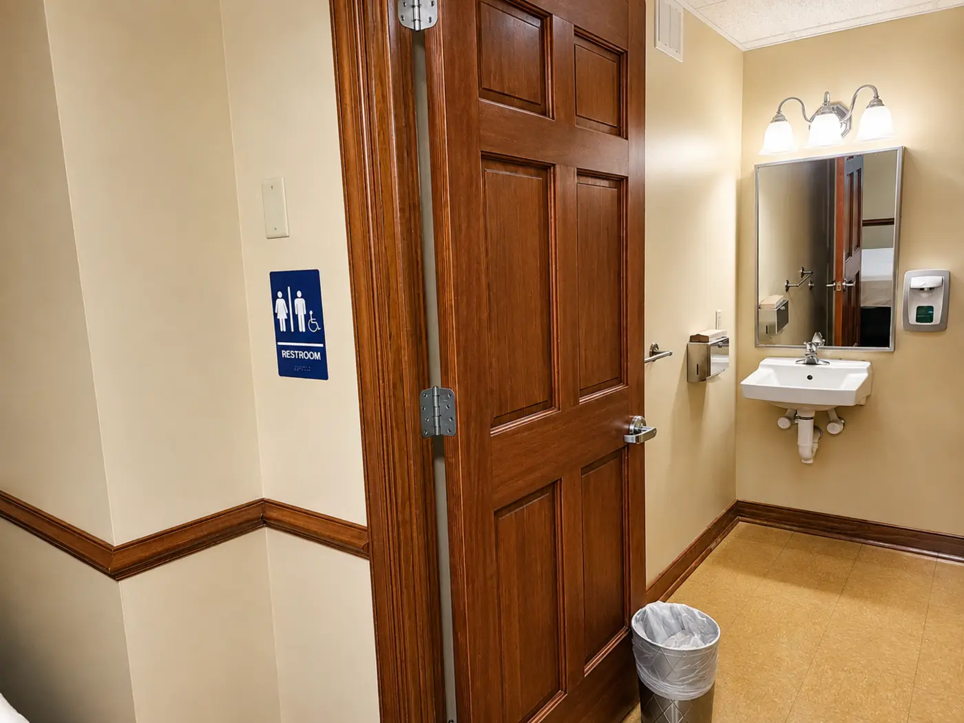 Private patient bathroom beside a sleep room